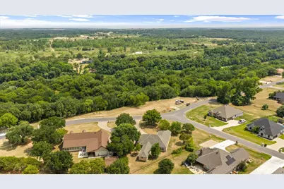 10519 Ravenswood Road, Granbury, TX 76049 - Photo 35