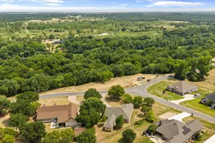 10519 Ravenswood Rd, Granbury, TX 76049 - Photo 35