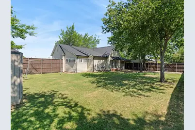 108 N Baker Street, Ferris, TX 75125 - Photo 5
