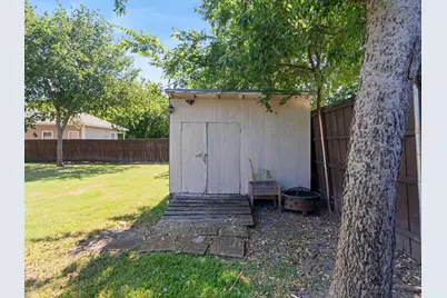 108 N Baker Street, Ferris, TX 75125 - Photo 7