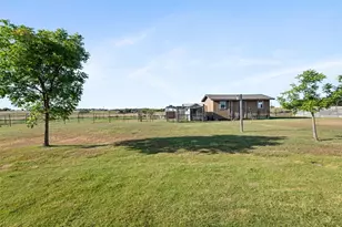 2060 Melton Rd, Sanger, TX 76266 - Photo 39