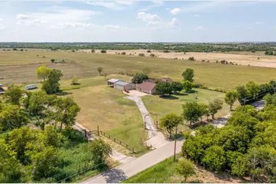 7921 County Road 915B, Joshua, TX 76058 - Photo 3