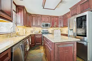 2902 Yukon Dr, Corinth, TX 76210 - Photo 11