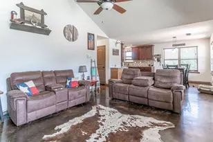 2302 San Saba Ct, Granbury, TX 76048 - Photo 5