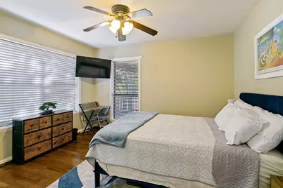 5012 Calmont Avenue, Fort Worth, TX 76107 - Photo 17