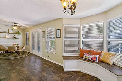 5012 Calmont Avenue, Fort Worth, TX 76107 - Photo 13