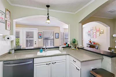 5012 Calmont Avenue, Fort Worth, TX 76107 - Photo 9