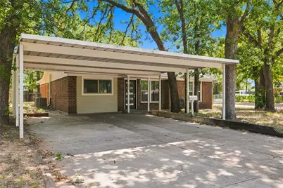 720 Thersa Drive, River Oaks, TX 76114 - Photo 3