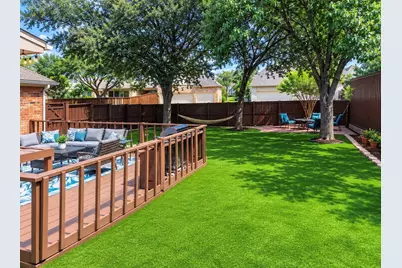 2311 Creekside Circle N, Irving, TX 75063 - Photo 39