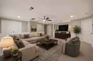 2311 Creekside Cir N, Irving, TX 75063 - Photo 39