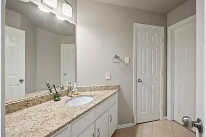 2311 Creekside Circle N, Irving, TX 75063 - Photo 23