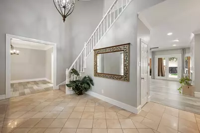 2311 Creekside Circle N, Irving, TX 75063 - Photo 3
