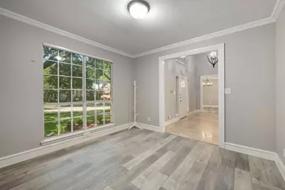 2311 Creekside Circle N, Irving, TX 75063 - Photo 19
