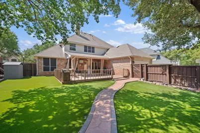 2311 Creekside Circle N, Irving, TX 75063 - Photo 35
