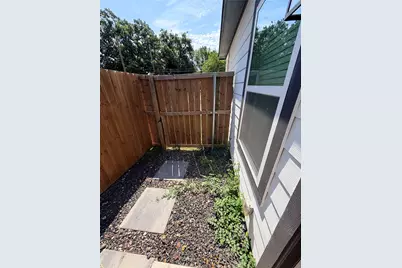 2823 Farragut Street, Dallas, TX 75215 - Photo 17