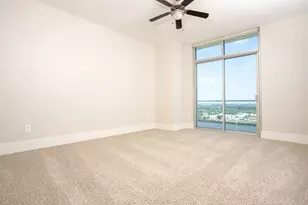 8066 Park Ln, Dallas, TX 75231 - Photo 13