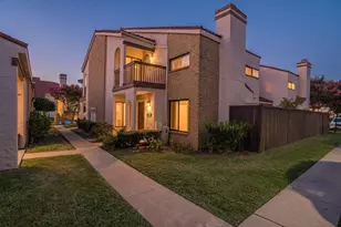525 Ranch Trail, Irving, TX 75063 - Photo 1