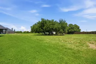 1053 Uplift Dr, Weatherford, TX 76087 - Photo 33