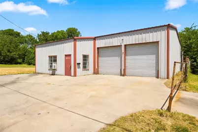 901 E Dallas Avenue, Cooper, TX 75432 - Photo 37