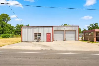 901 E Dallas Avenue, Cooper, TX 75432 - Photo 13