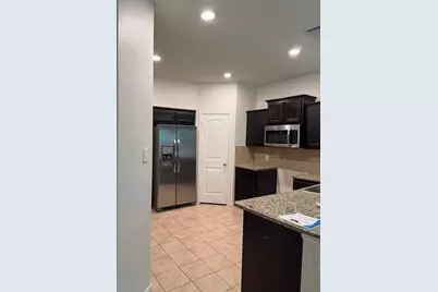 945 Loftin Street, Crowley, TX 76036 - Photo 3