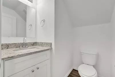 1608 Ash Crescent Street, Fort Worth, TX 76104 - Photo 5