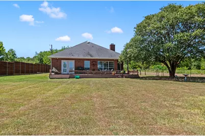 1237 Beachview, Seven Points, TX 75143 - Photo 19