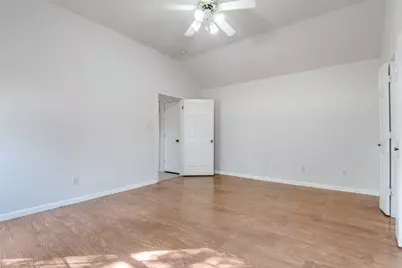 4500 Saddlebrook Drive, Carrollton, TX 75010 - Photo 15