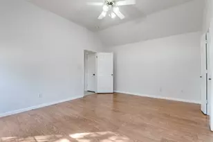 4500 Saddlebrook Dr, Carrollton, TX 75010 - Photo 15