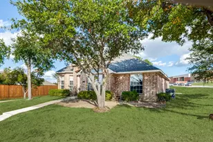 4500 Saddlebrook Dr, Carrollton, TX 75010 - Photo 27