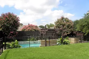 2601 Banner Elk Cir, Plano, TX 75025 - Photo 3