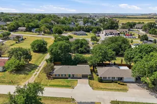 108 E 5th St, Prosper, TX 75078 - Photo 35