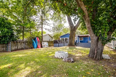 1130 W Lake Drive, Weatherford, TX 76087 - Photo 33