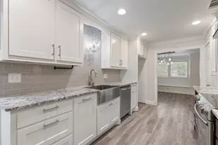 2301 Huntington Dr, Plano, TX 75075 - Photo 9