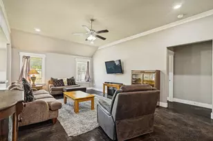 816 W Park Ave, Weatherford, TX 76086 - Photo 5