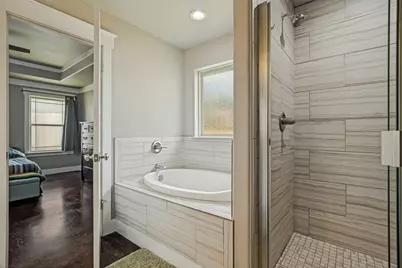 816 W Park Avenue, Weatherford, TX 76086 - Photo 15