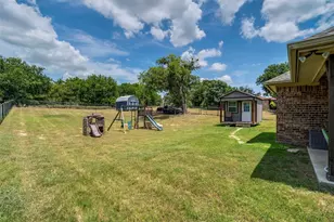 816 W Park Ave, Weatherford, TX 76086 - Photo 21