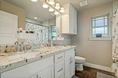 816 W Park Avenue, Weatherford, TX 76086 - Photo 17
