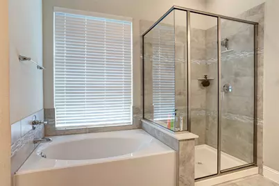 2707 Lazy Pine Lane, Arlington, TX 76001 - Photo 17