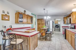 4406 Apple Tree Ct, Granbury, TX 76048 - Photo 9