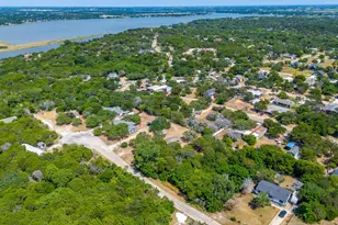 4406 Apple Tree Ct, Granbury, TX 76048 - Photo 35