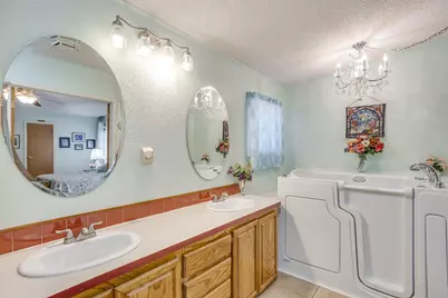 4406 Appletree Court, Granbury, TX 76048 - Photo 17