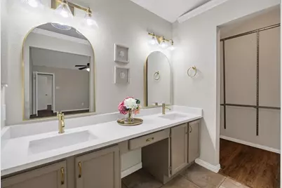 630 Berkley Drive, Grapevine, TX 76051 - Photo 5