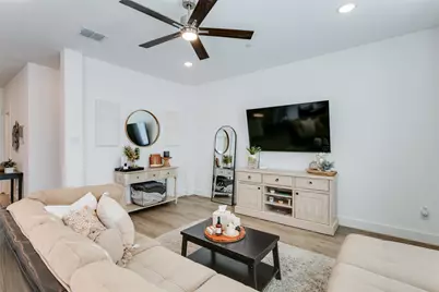 7605 Reis Lane, North Richland Hills, TX 76182 - Photo 15