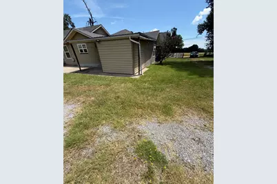 648 S Center Street, Buffalo, TX 75831 - Photo 11