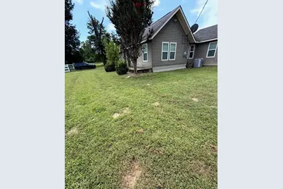 648 S Center Street, Buffalo, TX 75831 - Photo 13