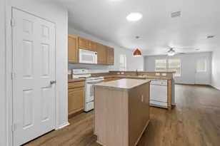 2205 Lookout Ln, Denton, TX 76207 - Photo 9