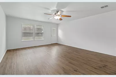 2205 Lookout Lane, Denton, TX 76207 - Photo 3