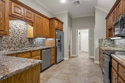 108 Landsborough Drive, Waco, TX 76712 - Photo 11