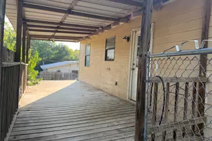 357 Timberline Dr, Whitney, TX 76692 - Photo 3